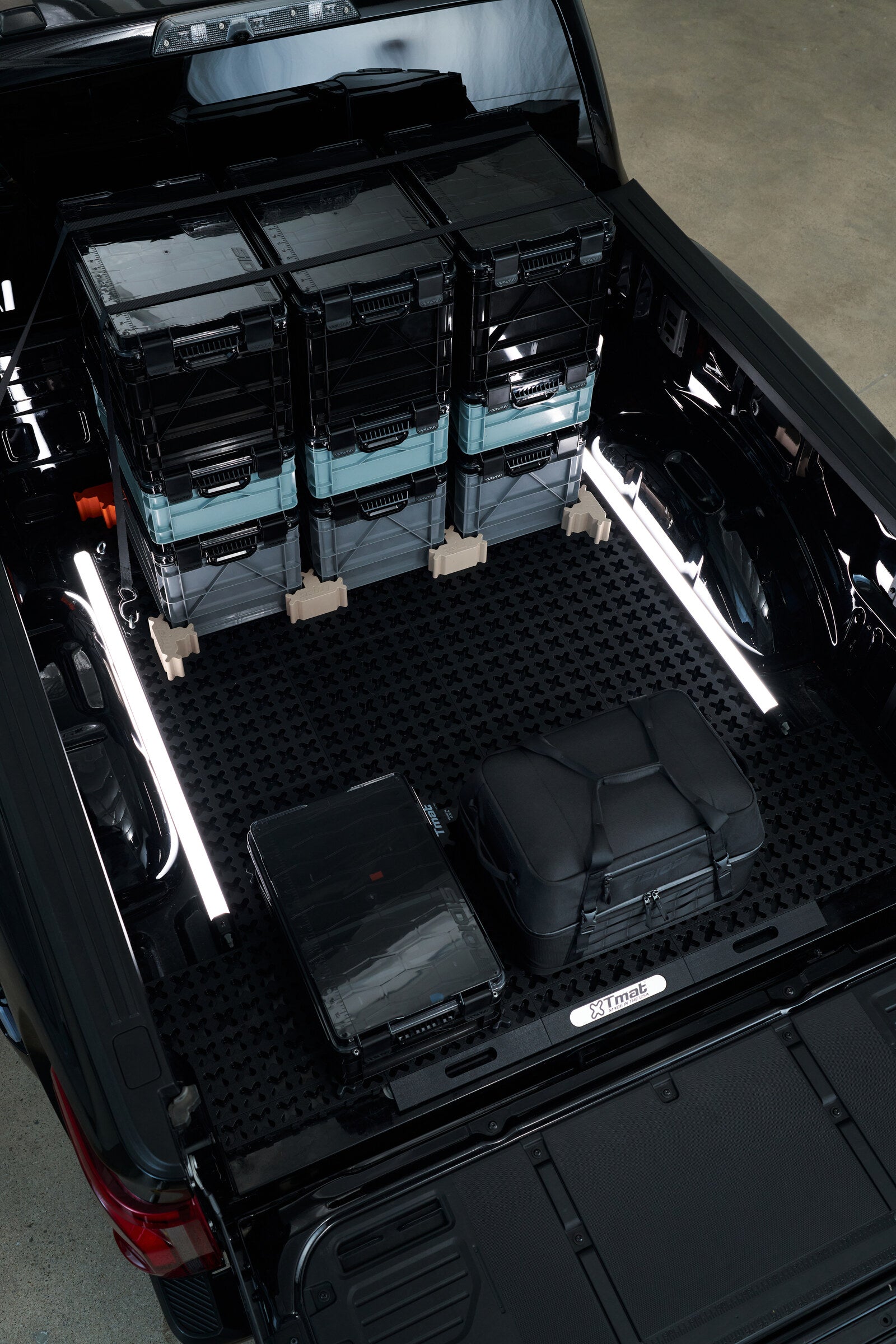 Tmat truck bed organizer in use